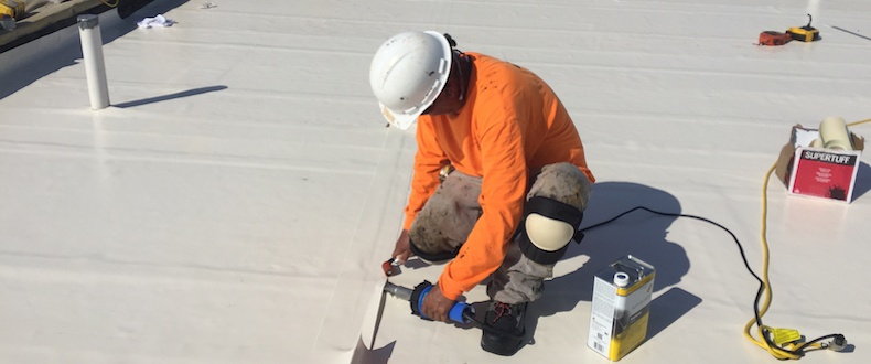 How to Maintain Your Flat Roof and Extend Its Service Life